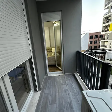 公寓 Univers City Apartment 3 , Tirana